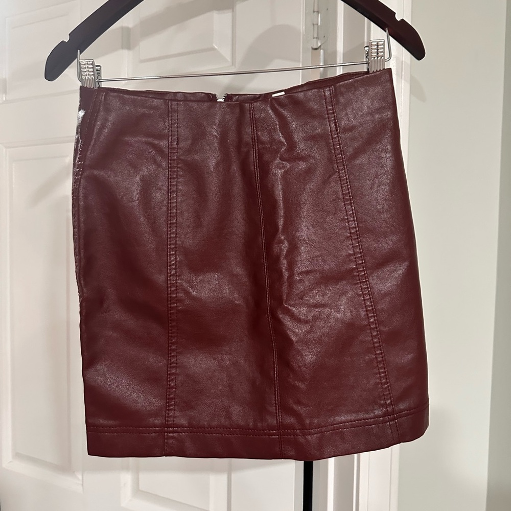 Newbury Kustom Burgundy Leather Mini Skirt